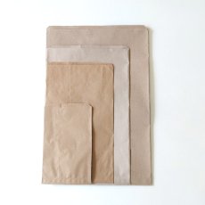 Kupecké papierové vrecká 0,5 kg - 14 x 23 cm (balenie 1 kg)