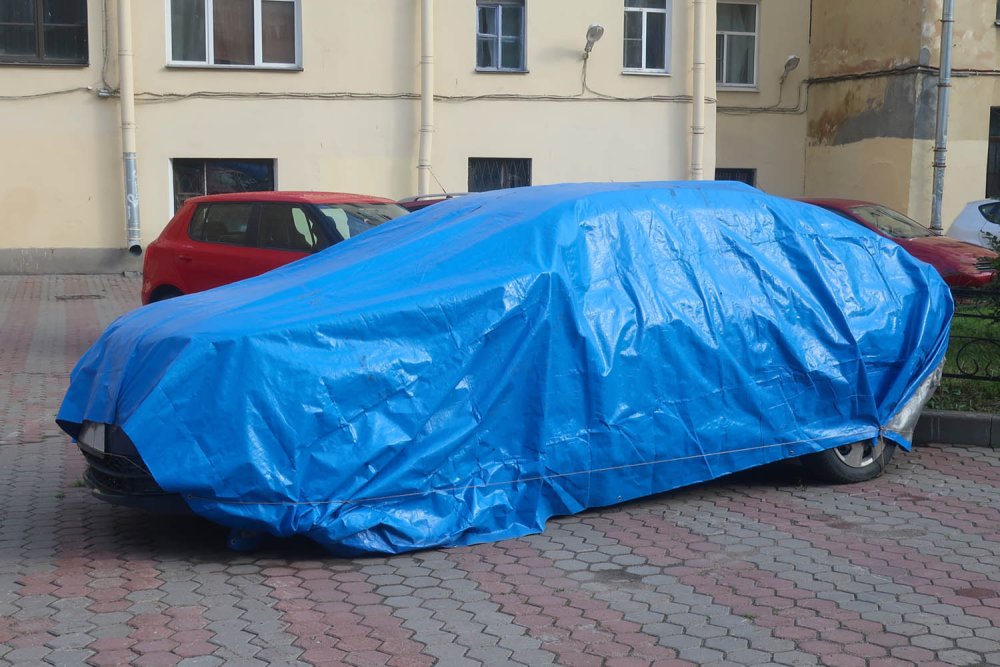 krycí plachta na auto